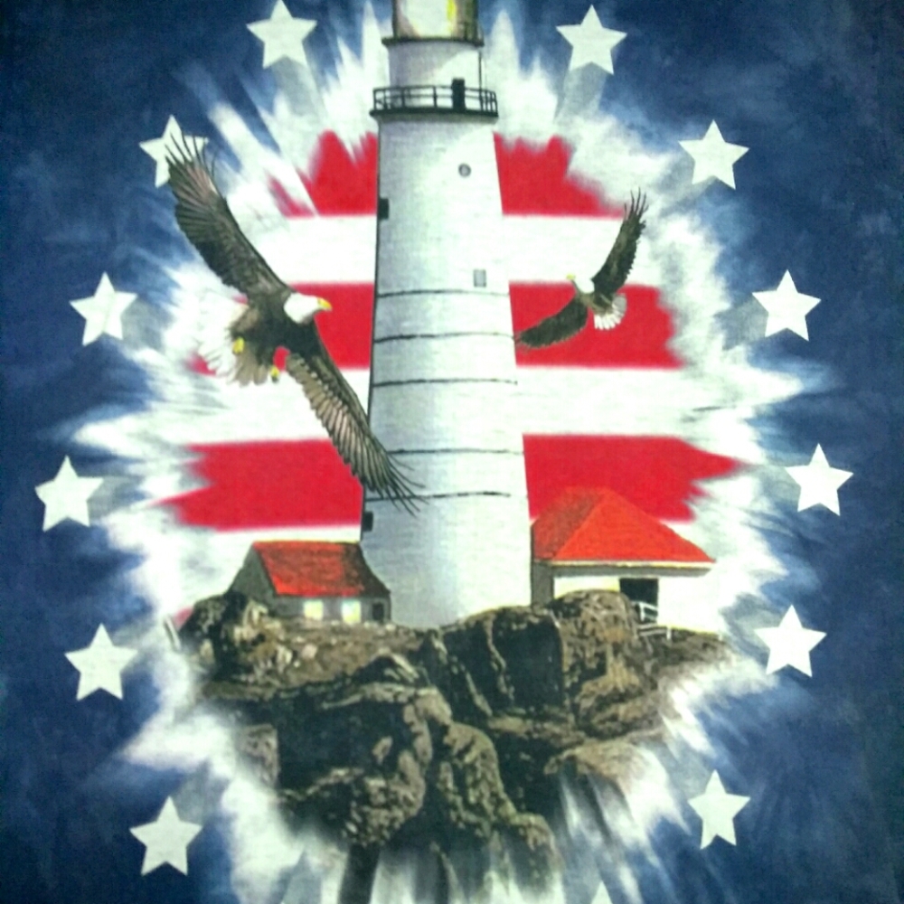 The Mountain Lighthouse Tee M